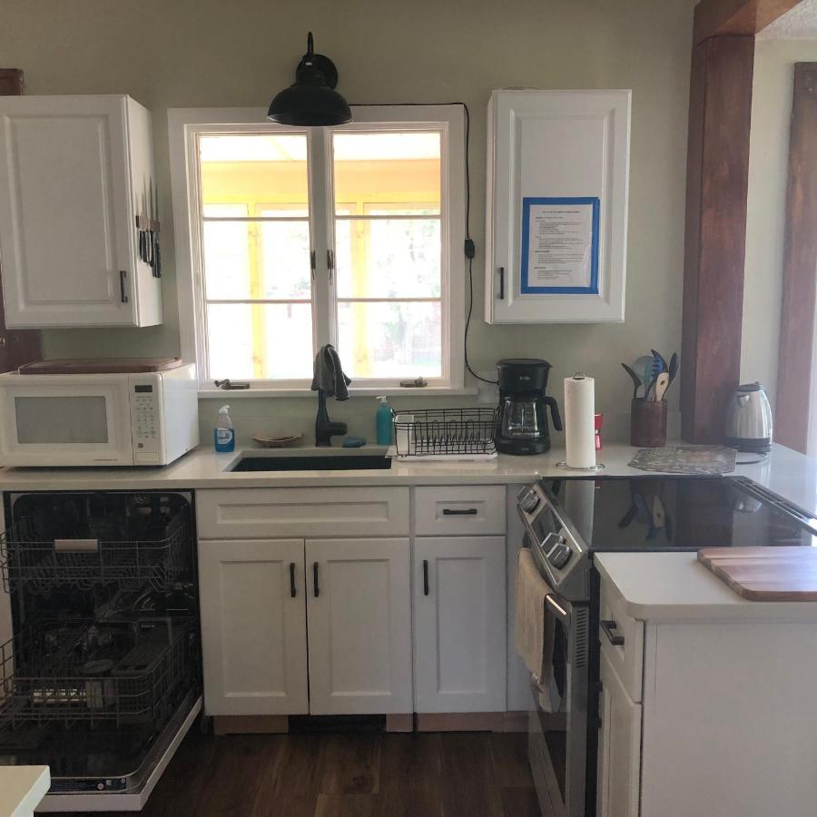 Seabreeze Three Bedroom Home Рочестер Экстерьер фото