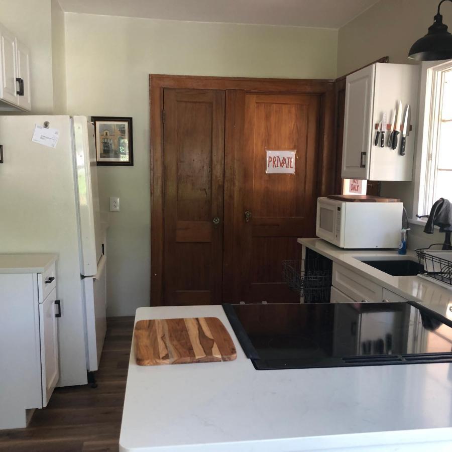 Seabreeze Three Bedroom Home Рочестер Экстерьер фото